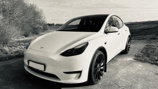 tesla model y performance